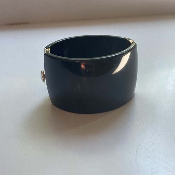 Lucite Wide Black Hinge Bracelet Silver Tone Cross Hinges Vintage Rhinestone - Picture 4 of 10